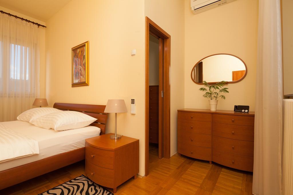 Apartment Niki Задар Экстерьер фото