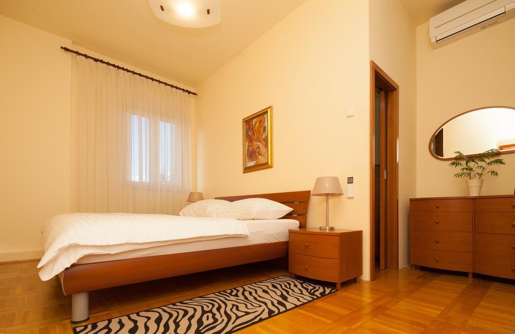 Apartment Niki Задар Экстерьер фото